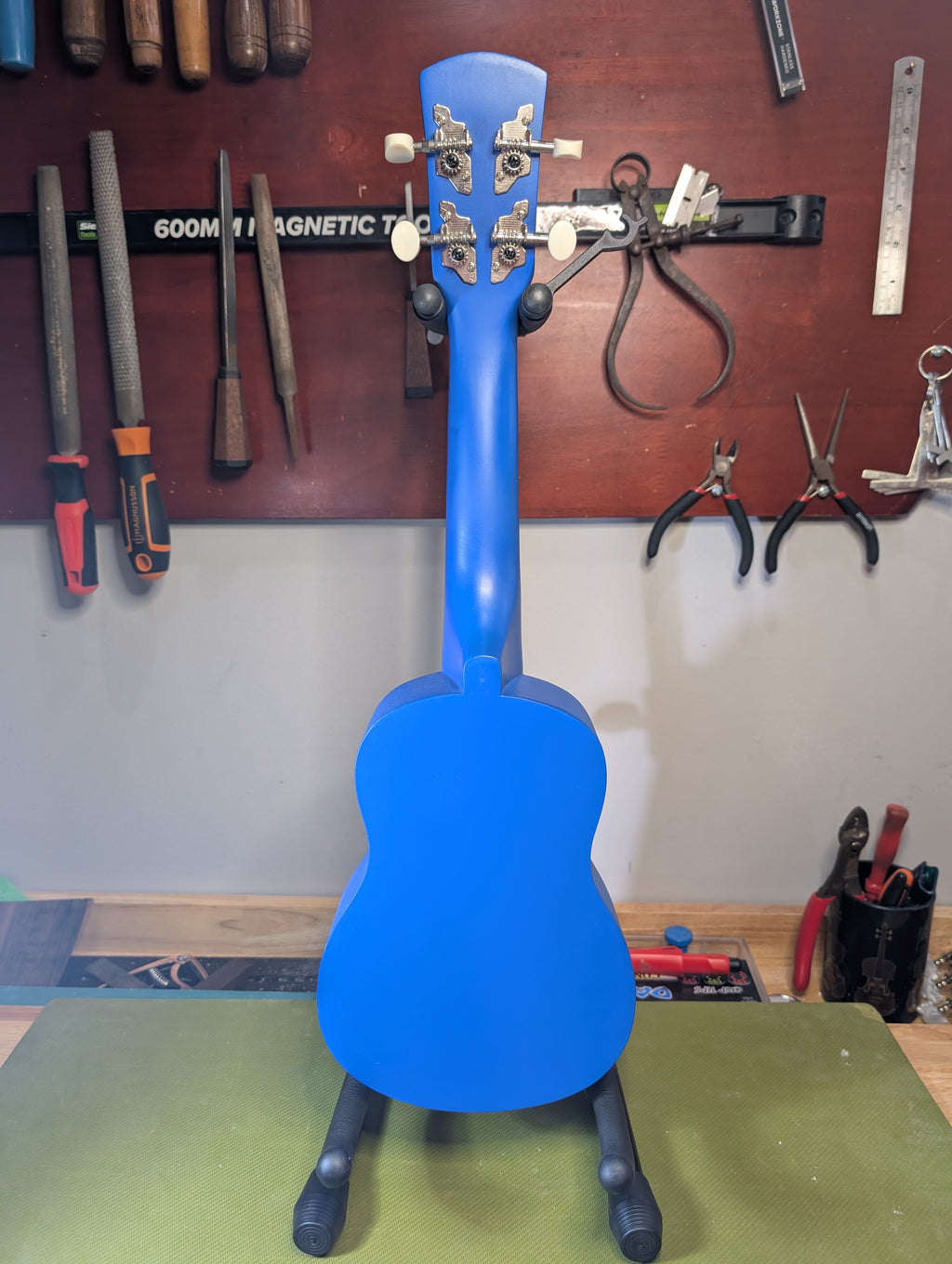 Vintage Rainbow Ukulele